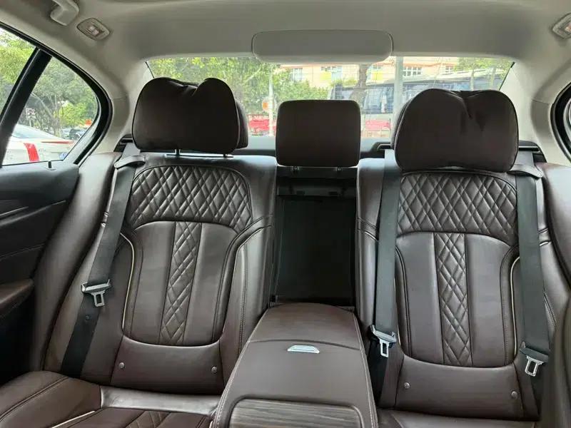 BMW 5 Series 2020 530Li Leading Luxury Package — миниатюра 14