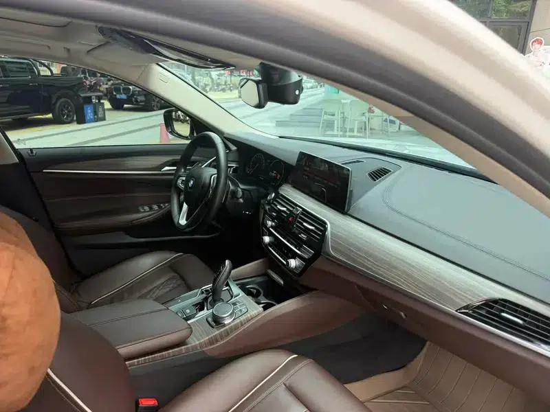 BMW 5 Series 2020 530Li Leading Luxury Package — миниатюра 18