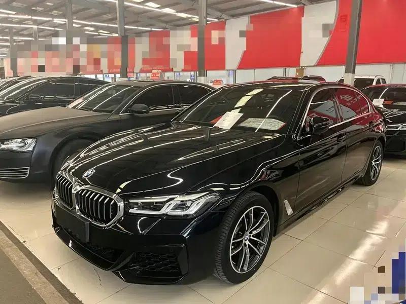 2022 BMW 5 Series Facelift 525Li M Sport Package — миниатюра 1