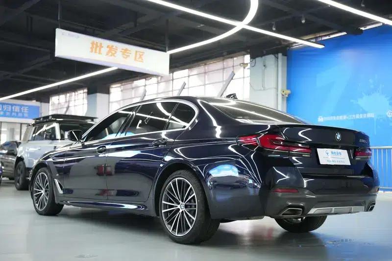 2022 BMW 5 Series Facelift 530Li Leading Edition M Sport Package — миниатюра 4