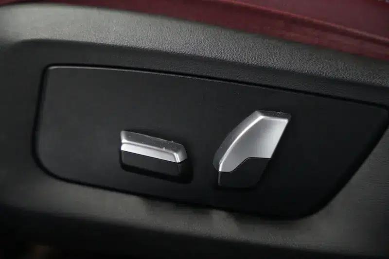 2022 BMW 5 Series Facelift 530Li Leading Edition M Sport Package — миниатюра 7