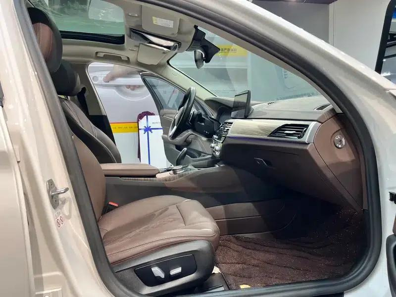 BMW 5 Series 2021 530Li Leading Luxury Package — миниатюра 18