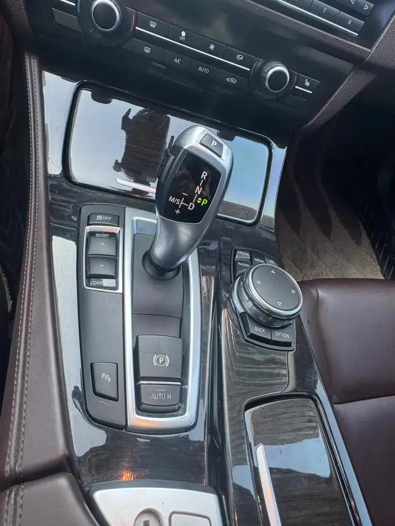 2014 BMW 5 Series 525Li Luxury Design Package — миниатюра 23