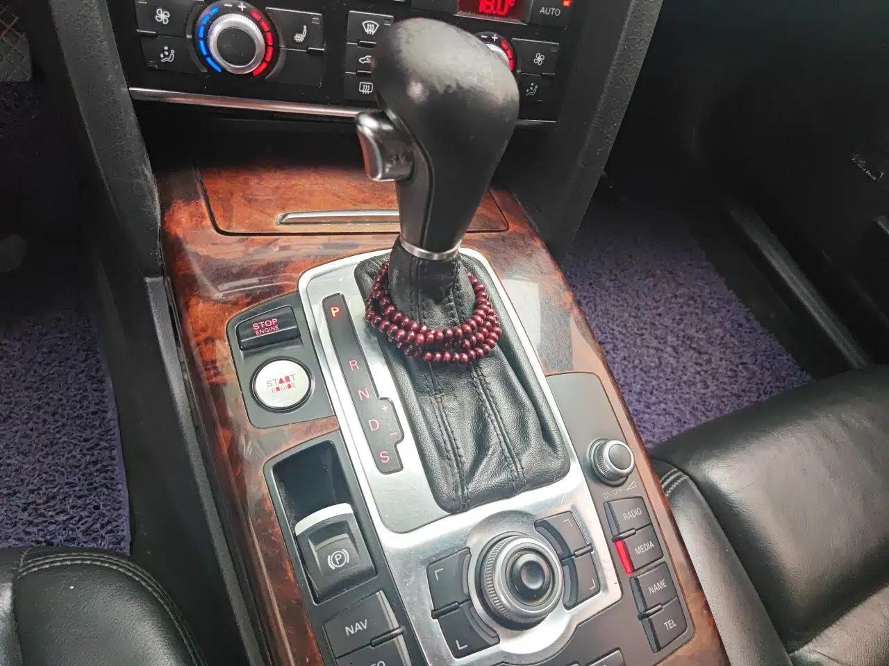 Audi A6L 2011 2.4L Technology Edition — миниатюра 14