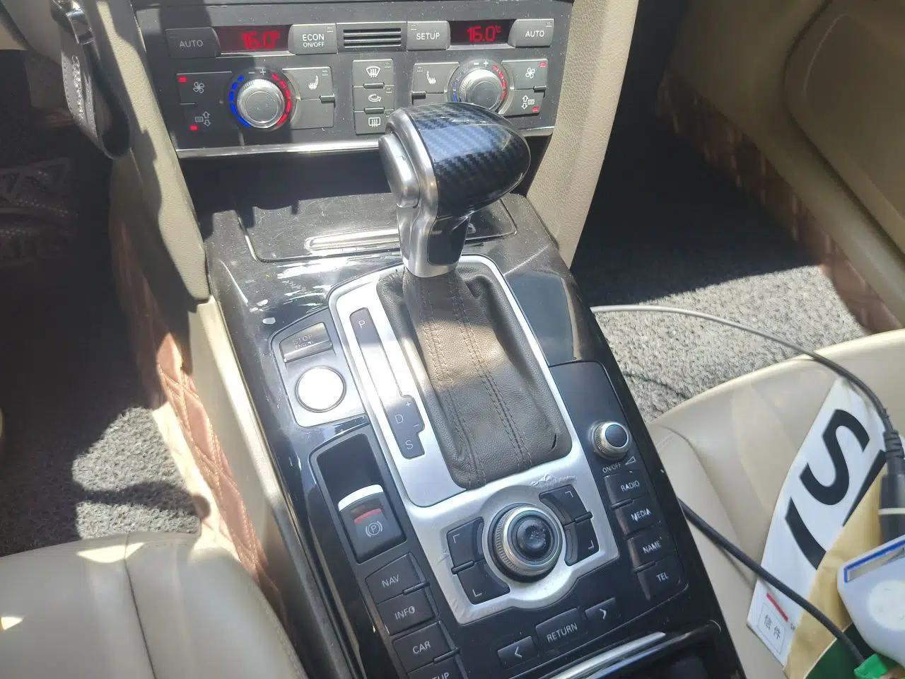 Audi A6L 2009 2.8 FSI quattro Luxury Model — миниатюра 14