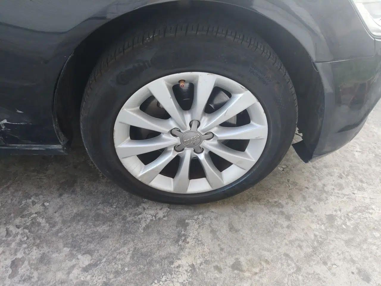 Audi A6L 2012 30 FSI Comfort Model — миниатюра 8