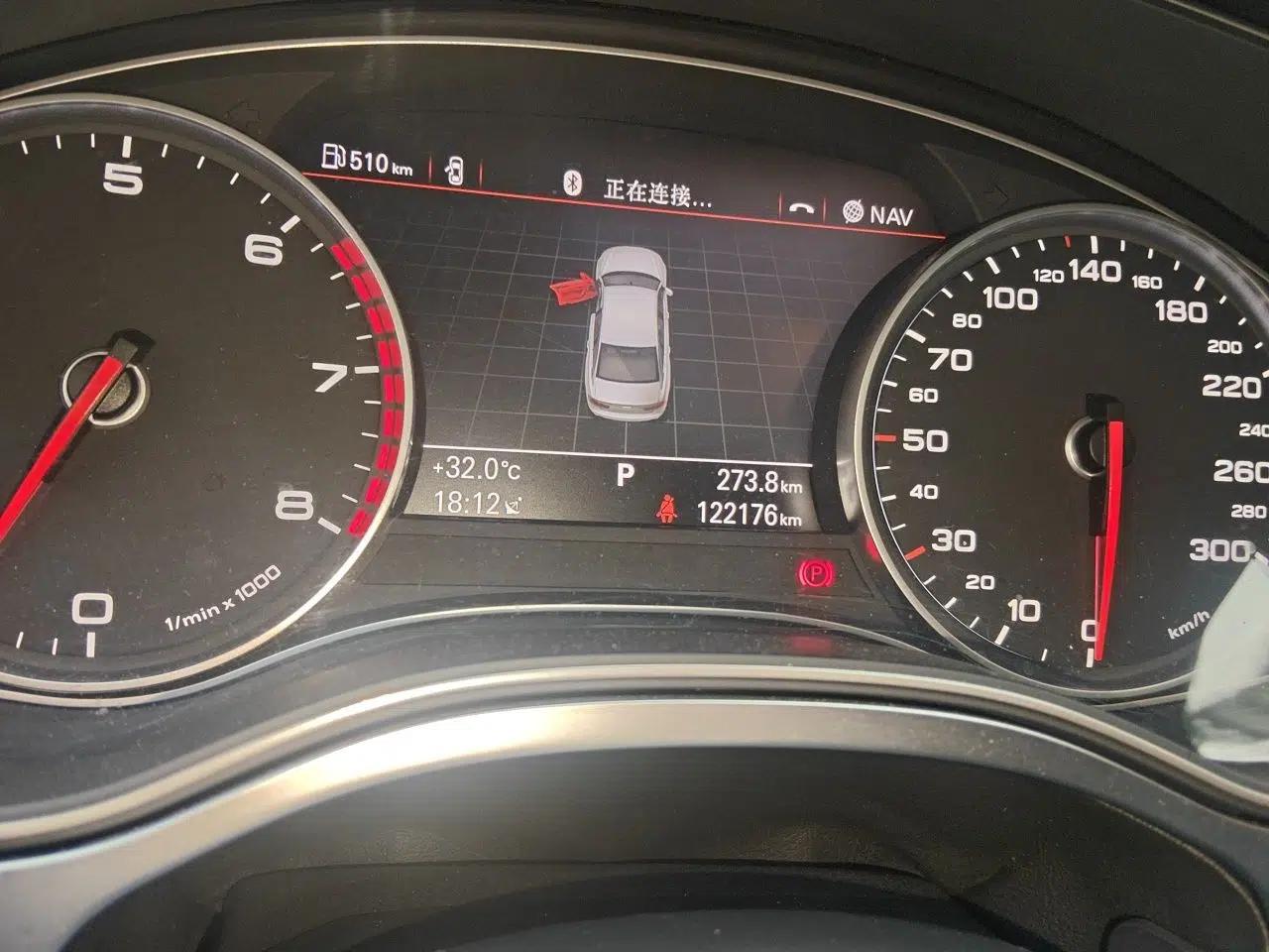 Audi A6L 2014 TFSI Standard Model — миниатюра 12
