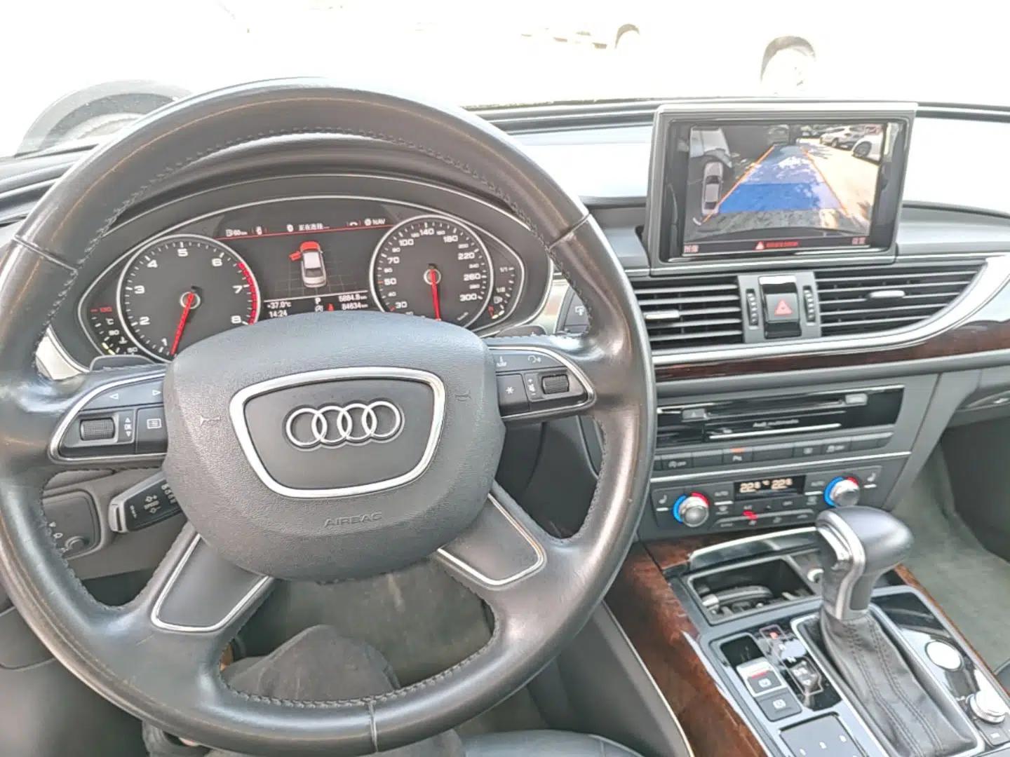 Audi A6L 2015 30 FSI Millionth Anniversary Comfort Model — миниатюра 12
