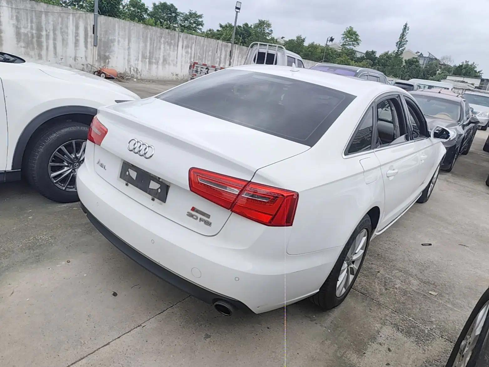Audi A6L 2014 30 FSI Comfort Model — миниатюра 6