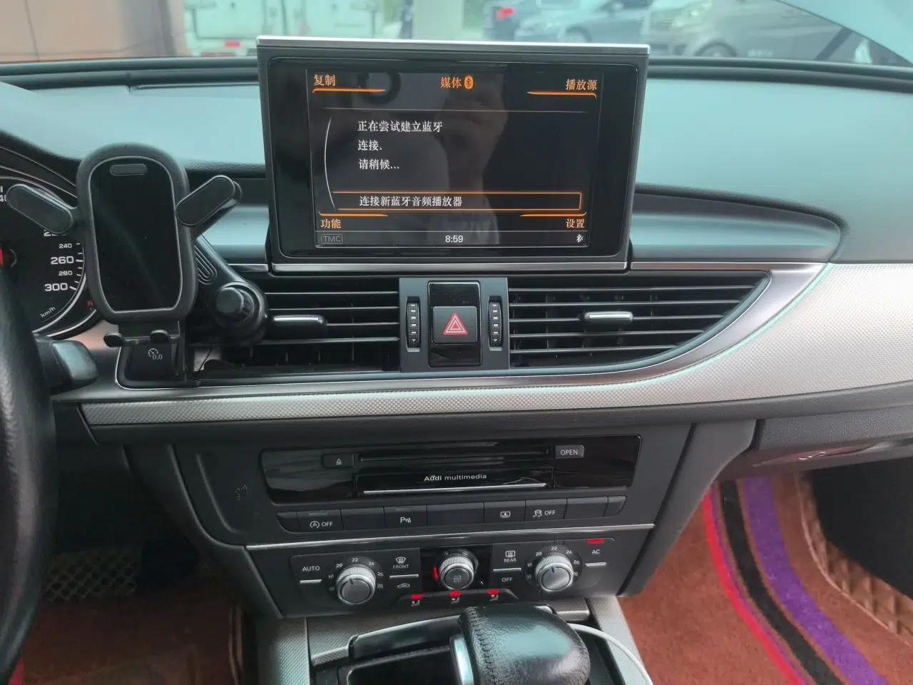 Audi A6L 2012 TFSI Standard Model — миниатюра 13