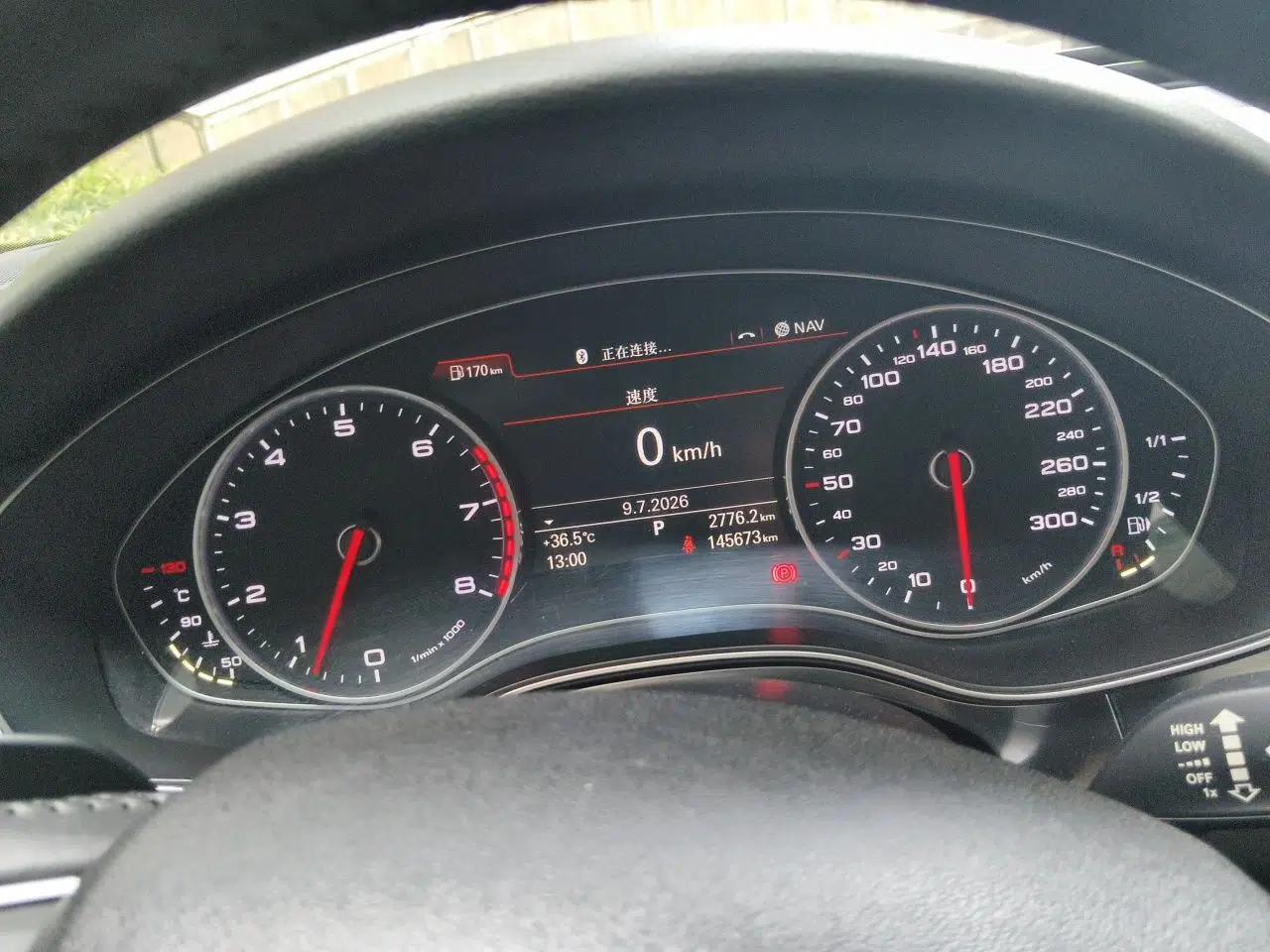 Audi A6L 2012 30 FSI Comfort Model — миниатюра 11
