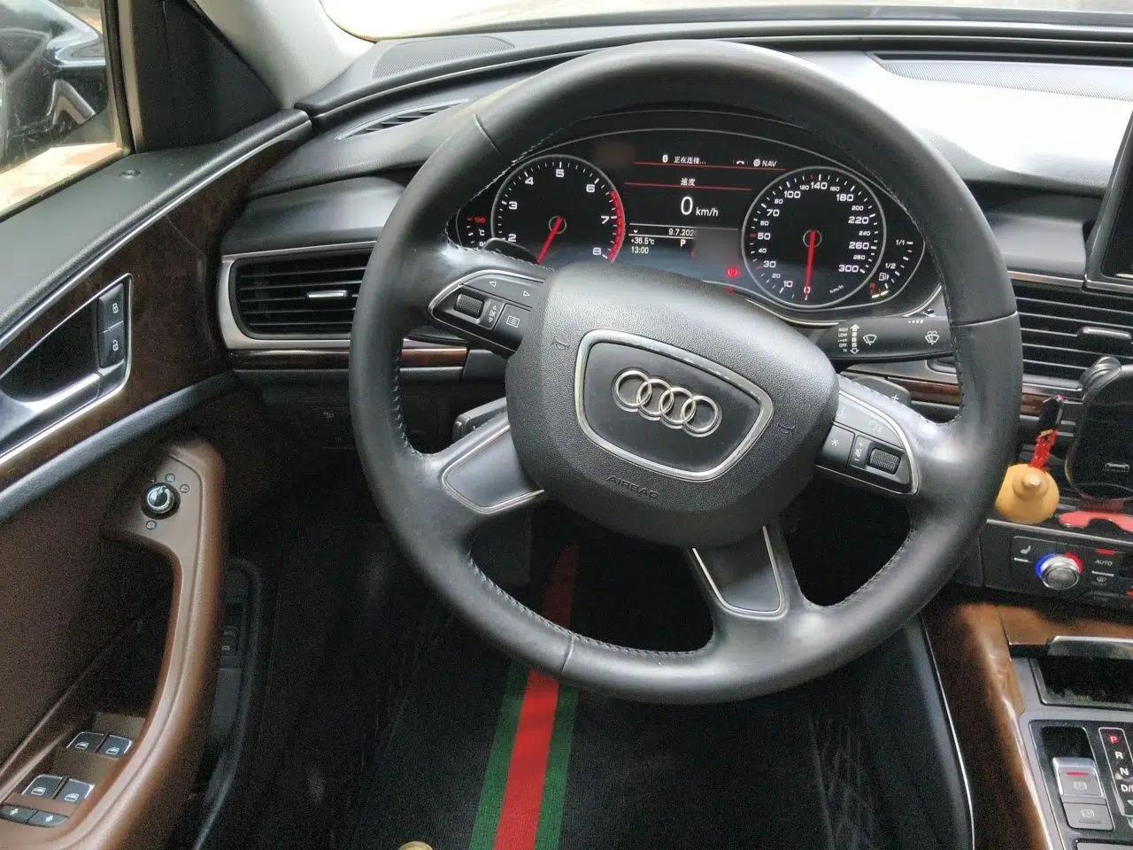 Audi A6L 2012 30 FSI Comfort Model — миниатюра 10