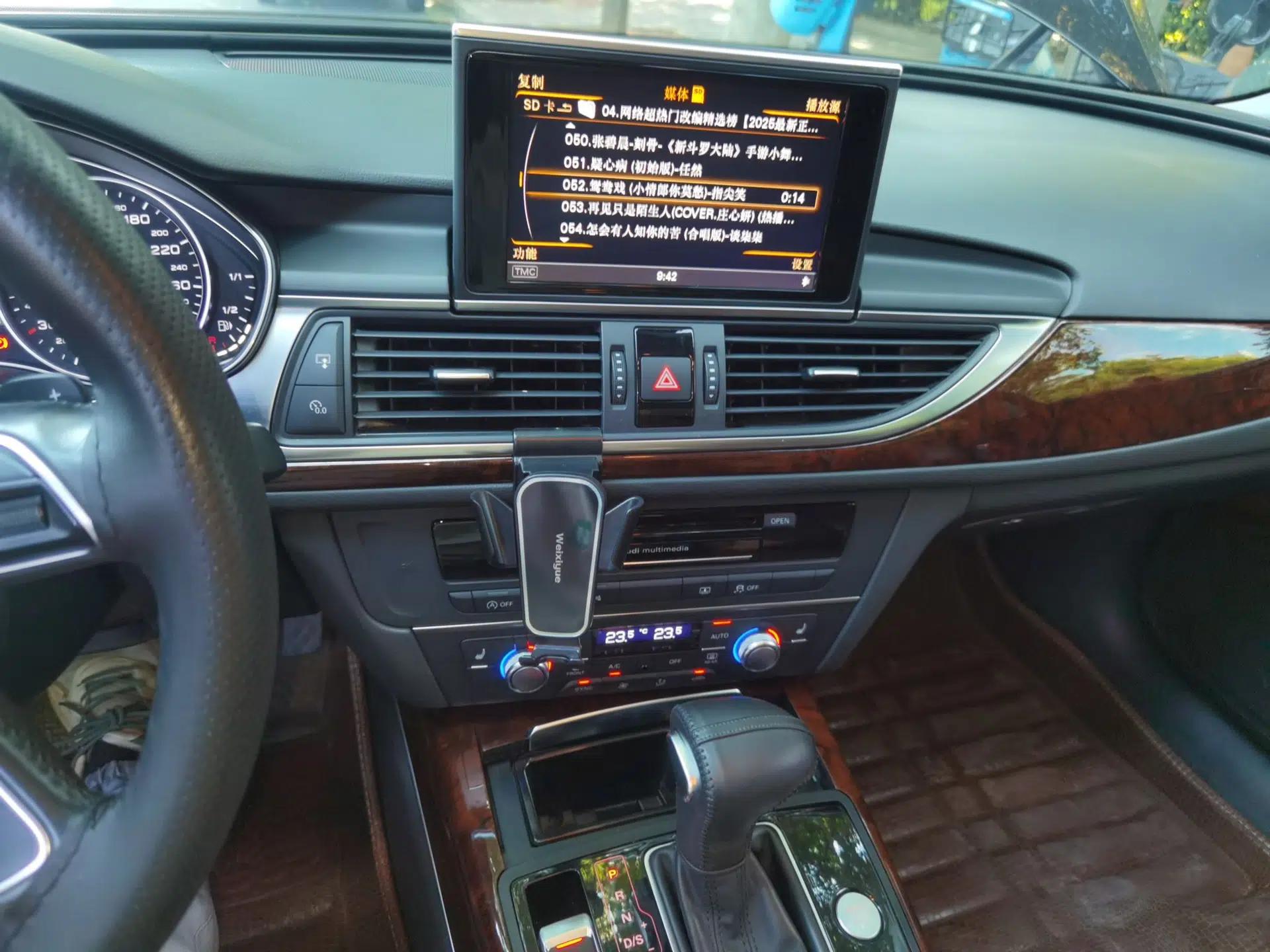 Audi A6L 2015 30 FSI Millionth Anniversary Comfort Model — миниатюра 13
