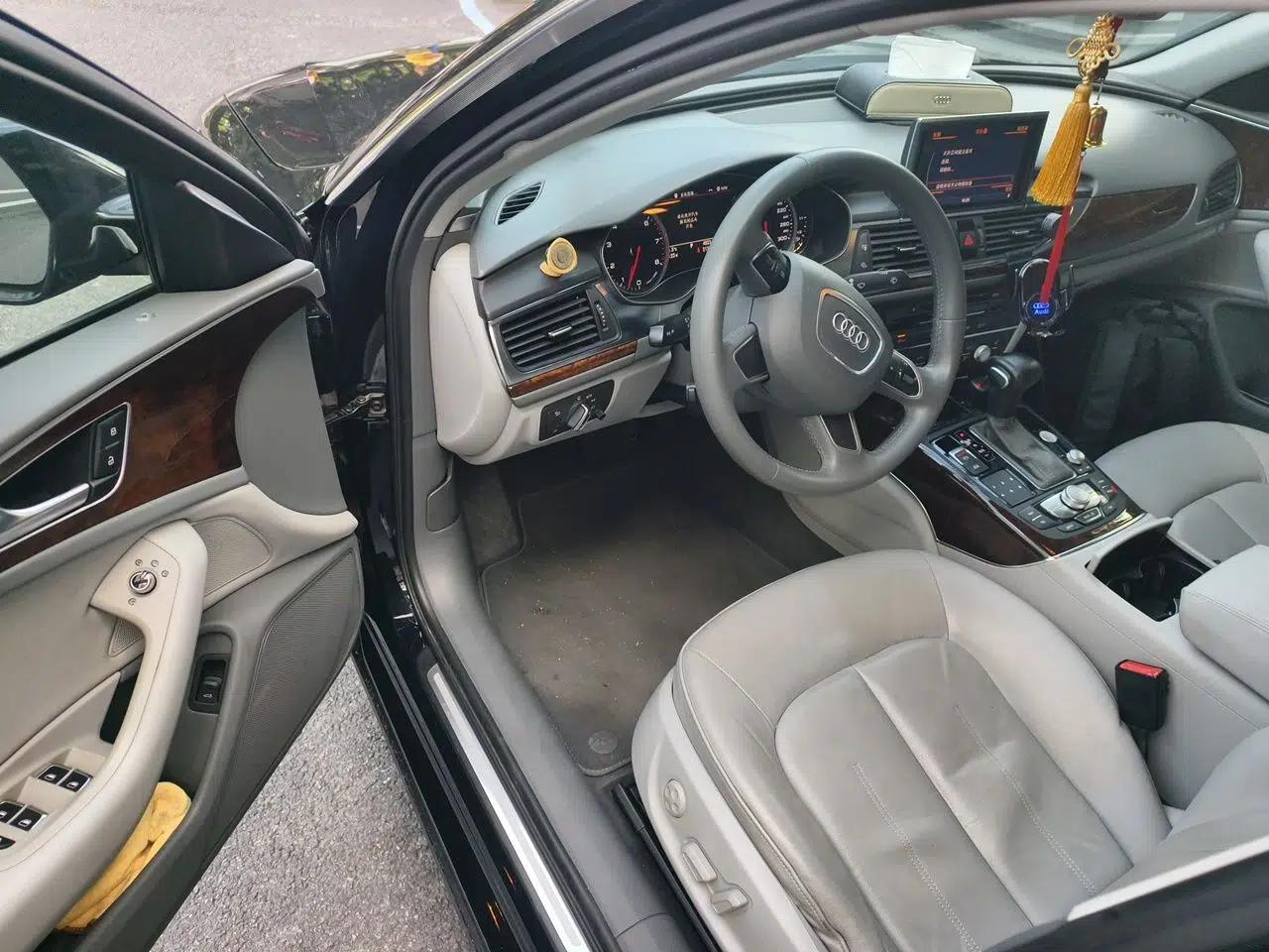 Audi A6L 2014 30 FSI Comfort Model — миниатюра 16