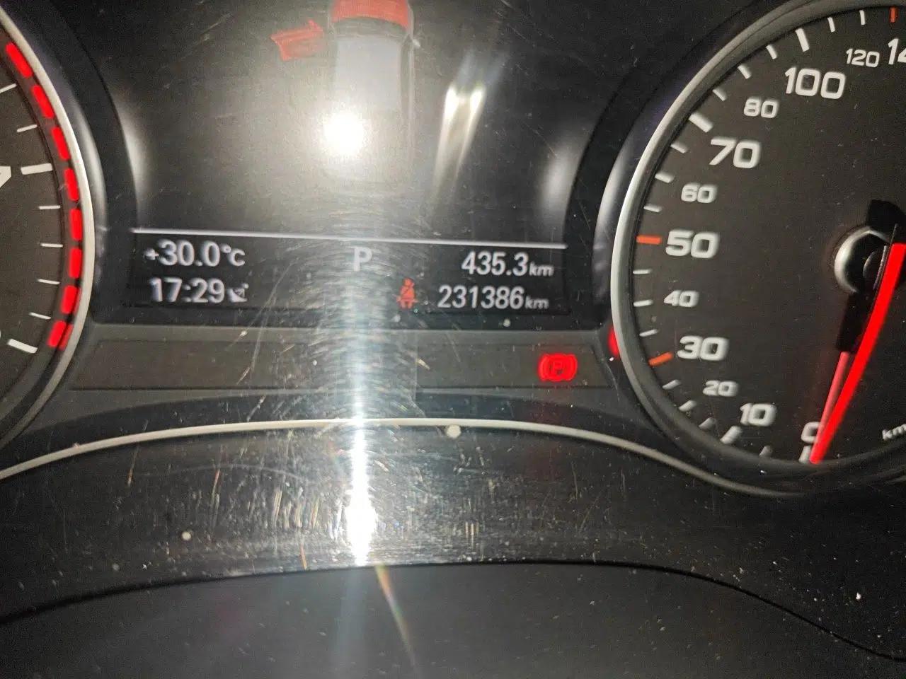 Audi A6L 2014 30 FSI Technology Model — миниатюра 12
