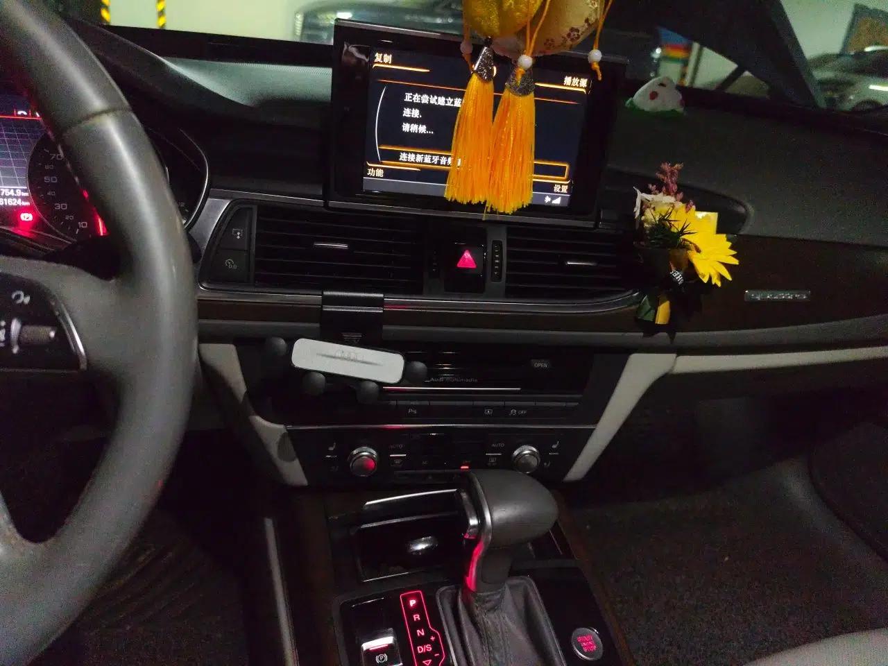 Audi A6L 2012 50 TFSI quattro Luxury Model — миниатюра 13