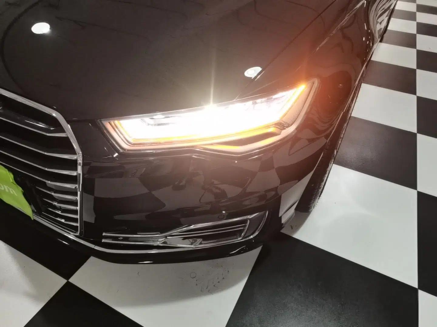Audi A6L 2018 30th Anniversary Edition TFSI Trendy Model — миниатюра 8