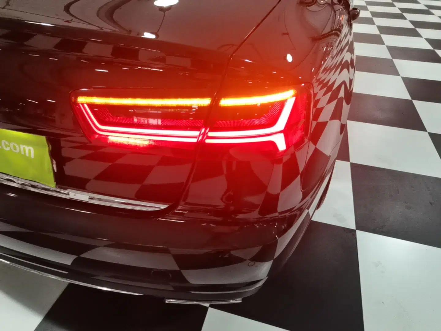 Audi A6L 2018 30th Anniversary Edition TFSI Trendy Model — миниатюра 9