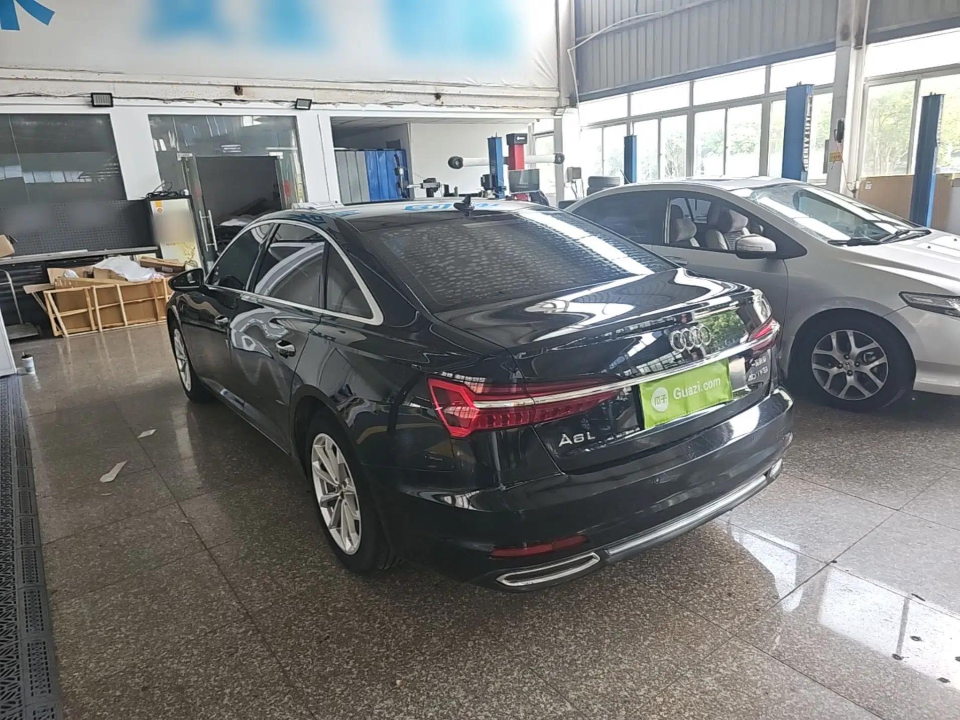 Audi A6L 2021 40 TFSI Luxury Prestige Edition — миниатюра 4