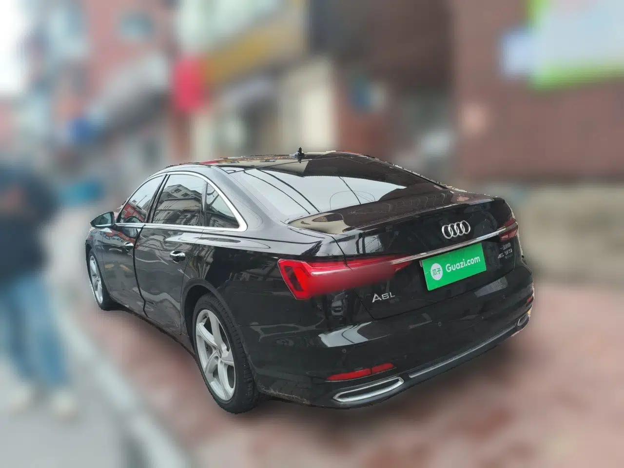 Audi A6L 2019 45 TFSI quattro Prestige Elegant Edition — миниатюра 4