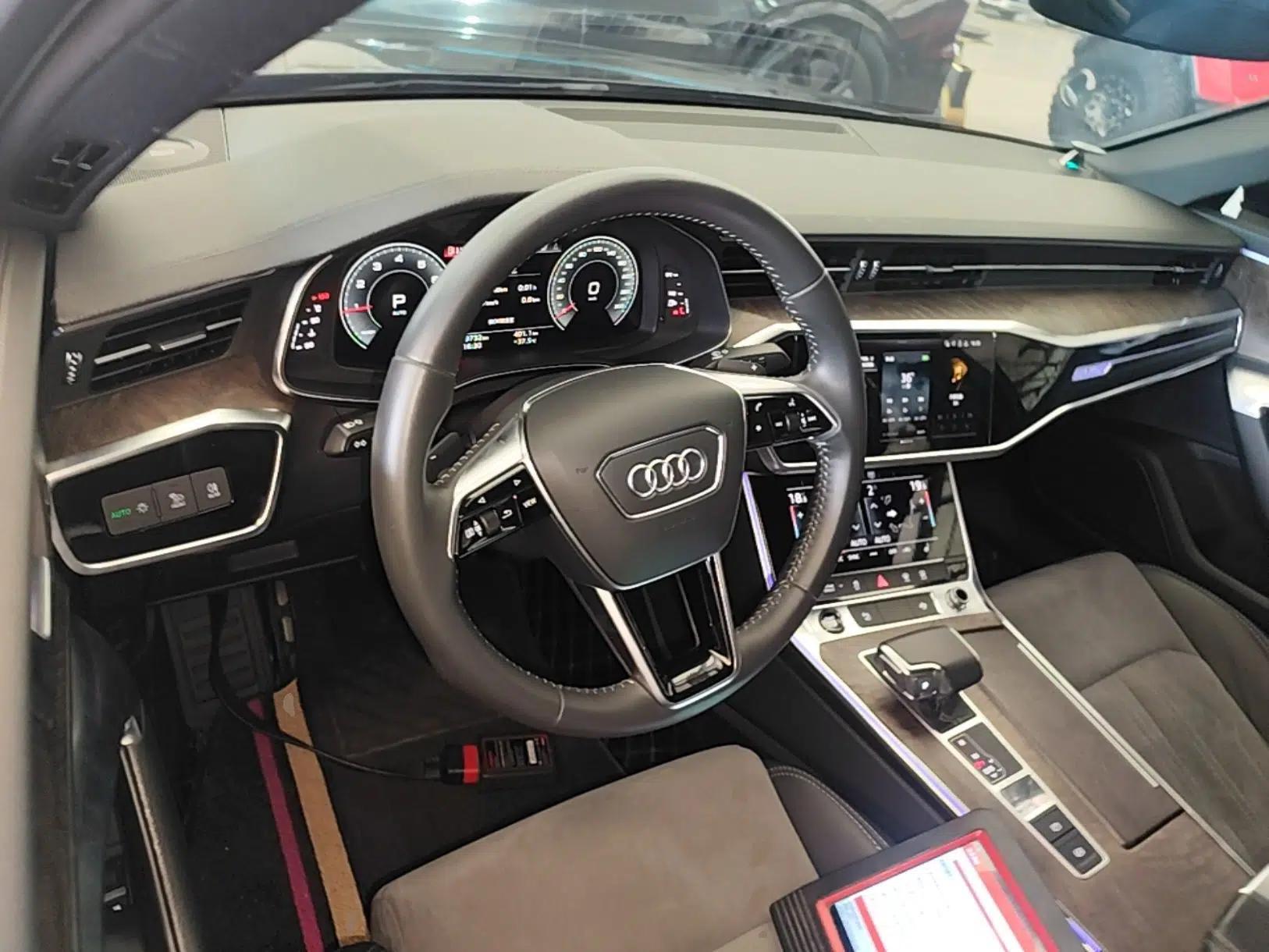 Audi A6L 2021 45 TFSI quattro Prestige Dynamic Edition — миниатюра 12