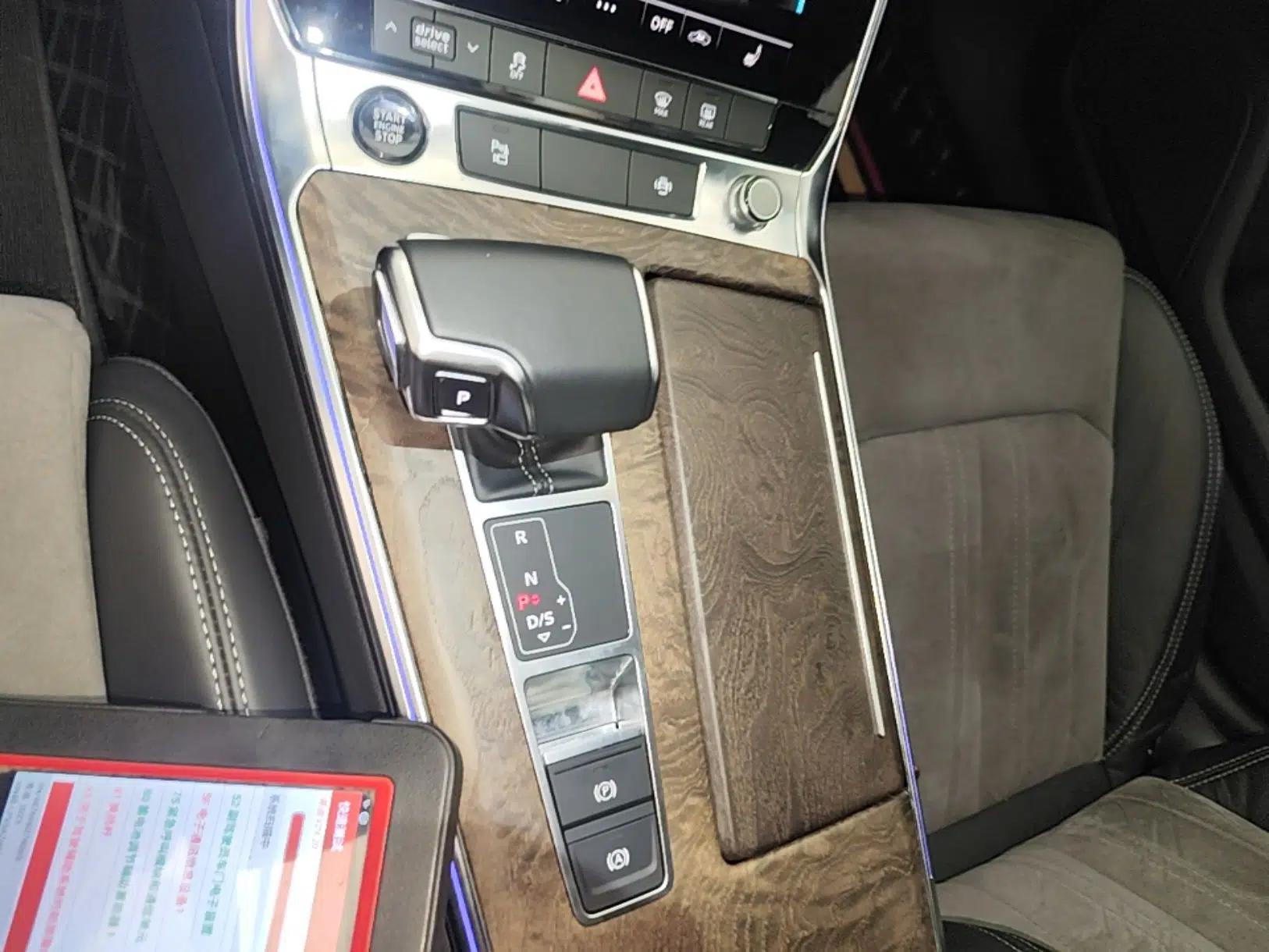 Audi A6L 2021 45 TFSI quattro Prestige Dynamic Edition — миниатюра 16