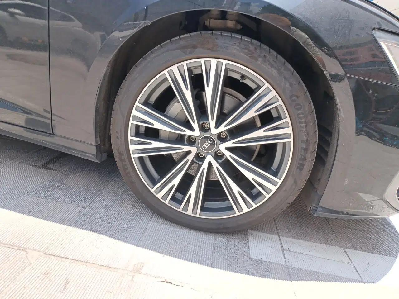 Audi A6L 2020 40 TFSI Luxury Prestige Edition — миниатюра 8