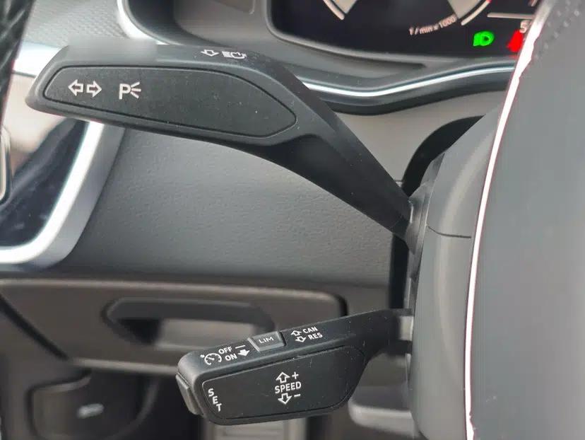 Audi A6L 2023 Revised 40 TFSI Luxury Dynamic Edition — миниатюра 10