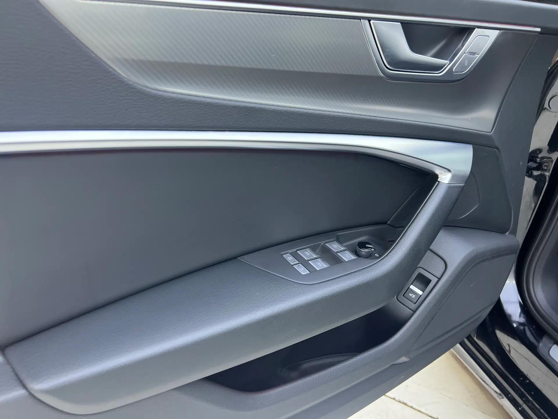 Audi A6L 2024 45 TFSI Prestige Dynamic Edition — миниатюра 24
