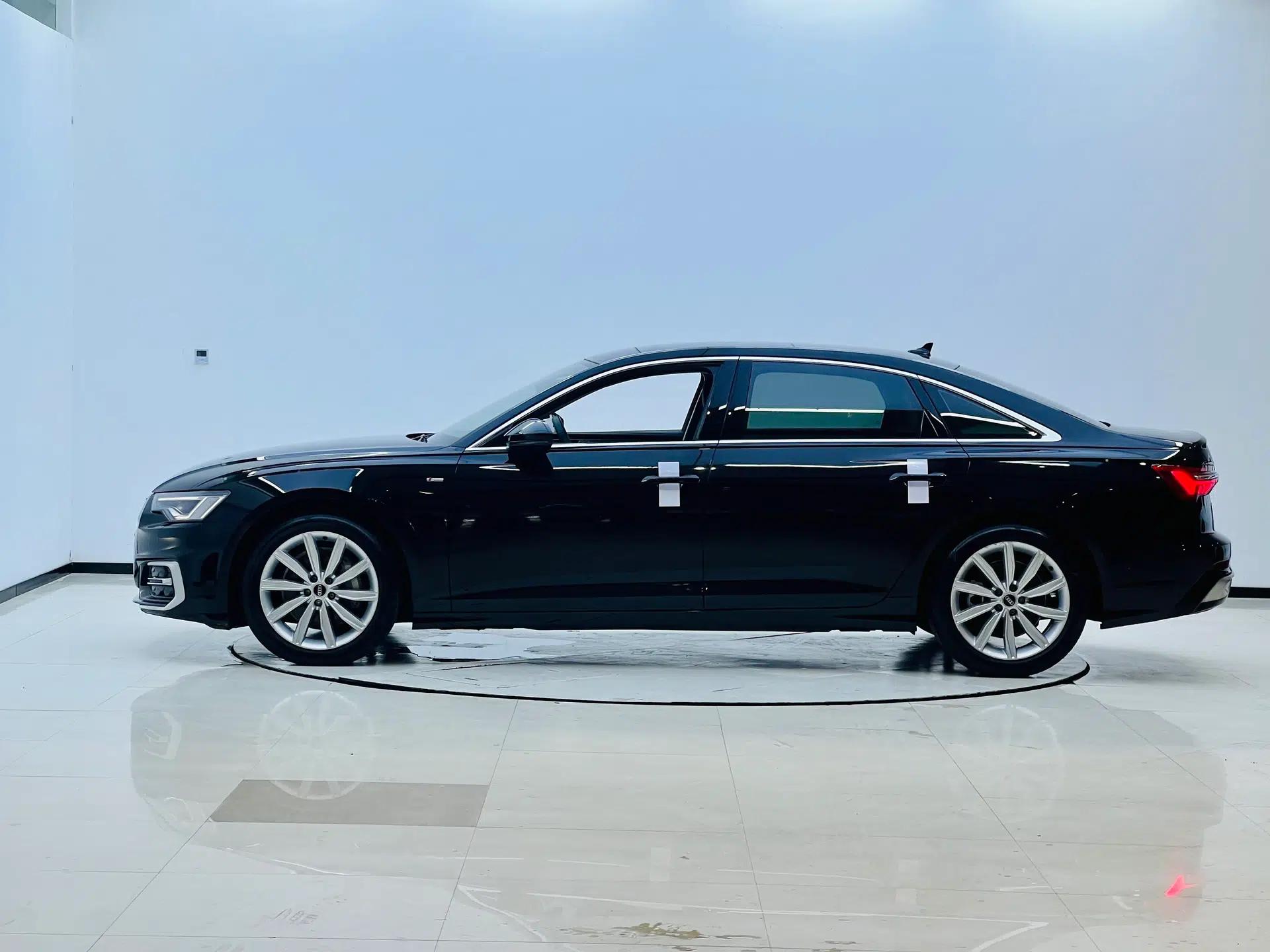Audi A6L 2024 45 TFSI Prestige Dynamic Edition — миниатюра 4