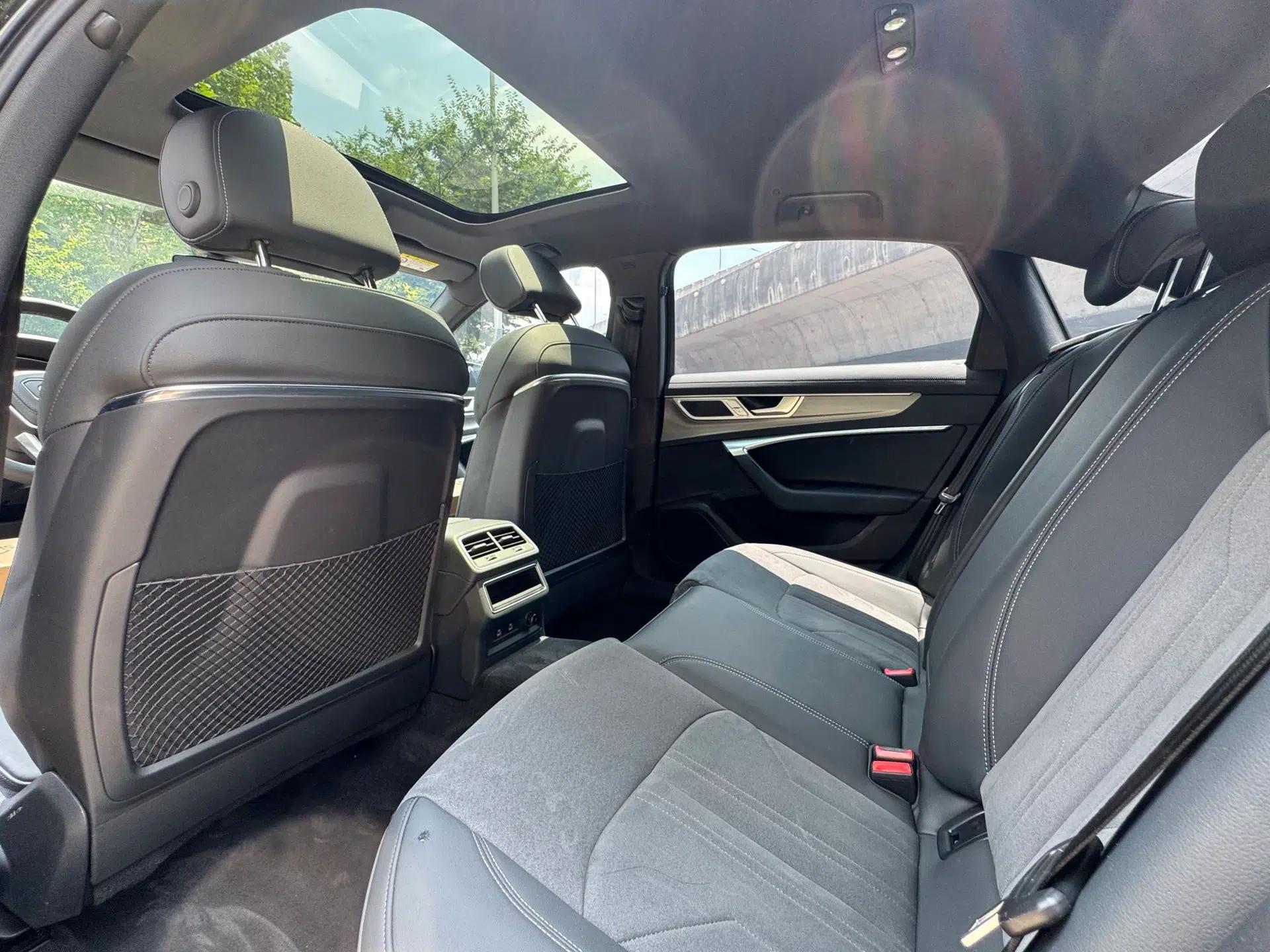 Audi A6L 2024 40 TFSI Luxury Dynamic Edition — миниатюра 15