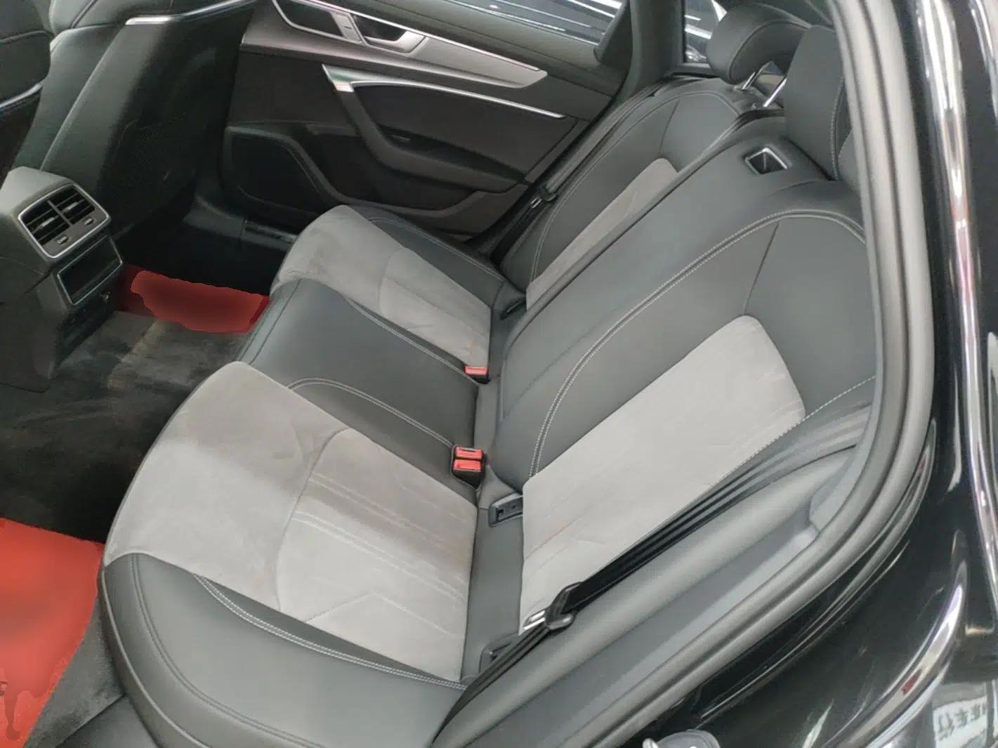 Audi A6L 2024 40 TFSI Luxury Dynamic Edition — миниатюра 30