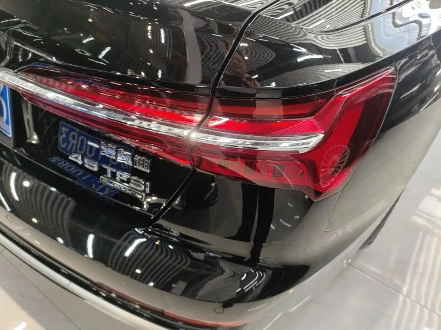 Audi A6L 2024 40 TFSI Luxury Dynamic Edition — миниатюра 9