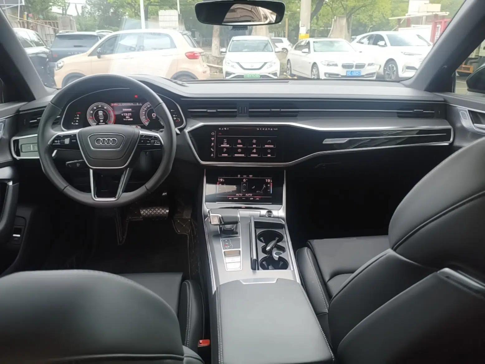 Audi A6L 2025 Revised 40 TFSI Luxury Dynamic Edition — миниатюра 17