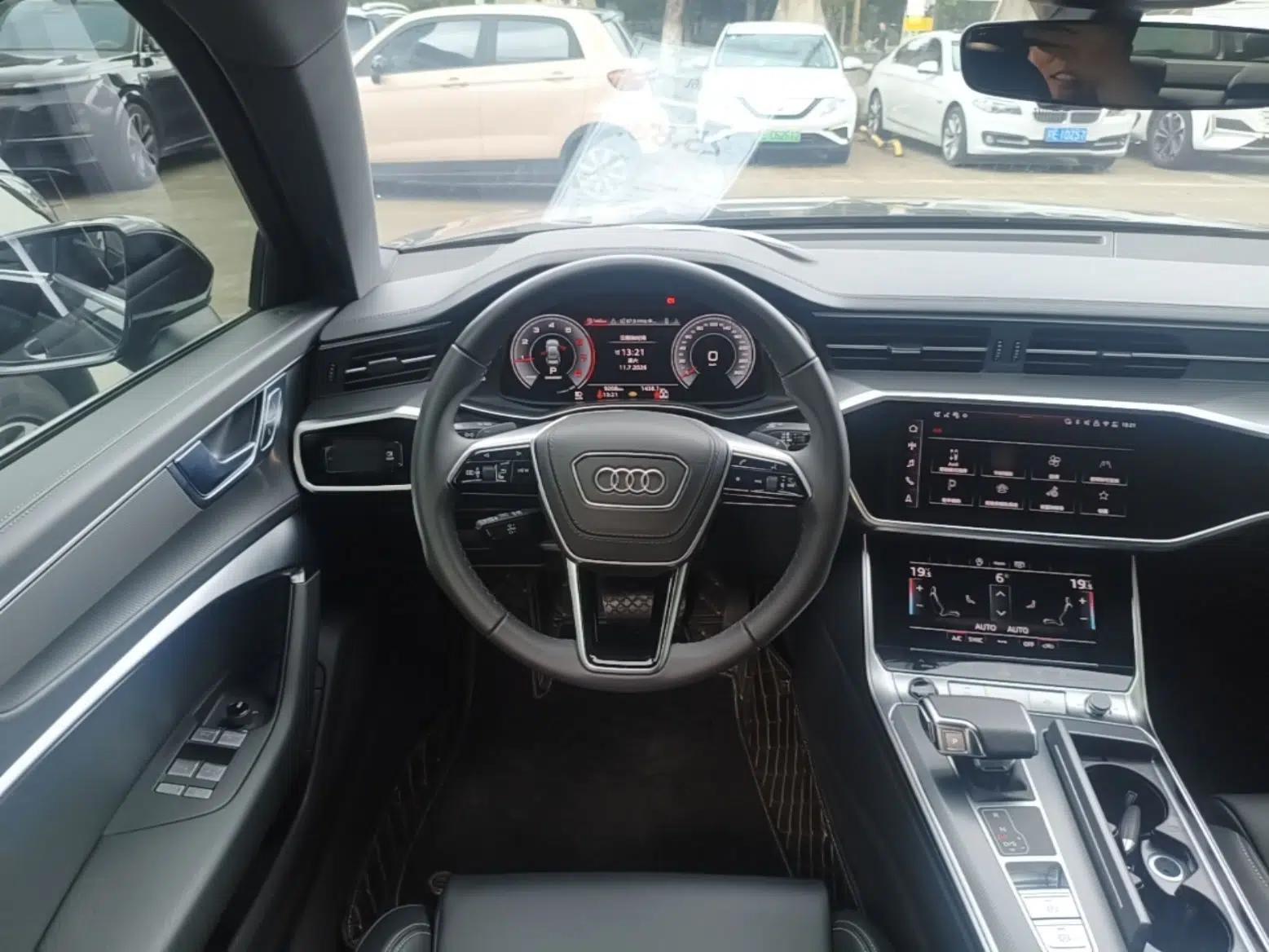 Audi A6L 2025 Revised 40 TFSI Luxury Dynamic Edition — миниатюра 18