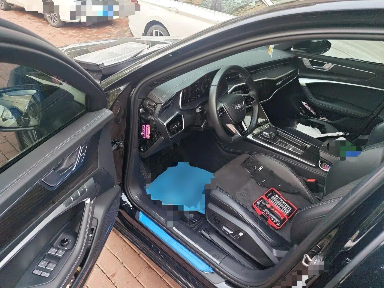 Audi A6L 2024 55 TFSI quattro Prestige Dynamic Edition — миниатюра 16