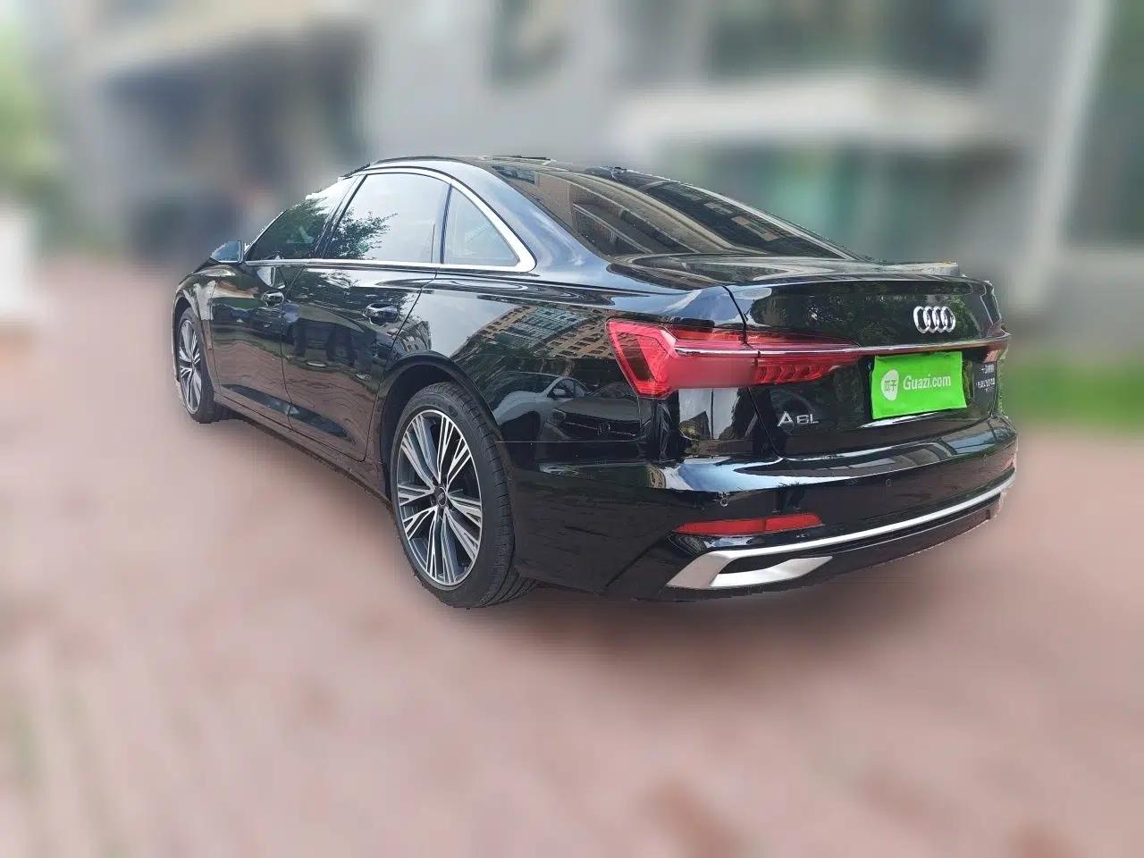 Audi A6L 2024 55 TFSI quattro Prestige Dynamic Edition — миниатюра 4
