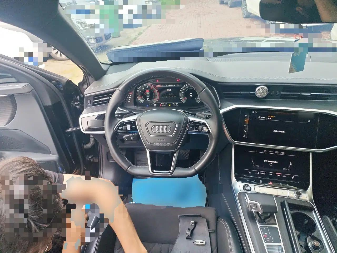 Audi A6L 2024 55 TFSI quattro Prestige Dynamic Edition — миниатюра 10