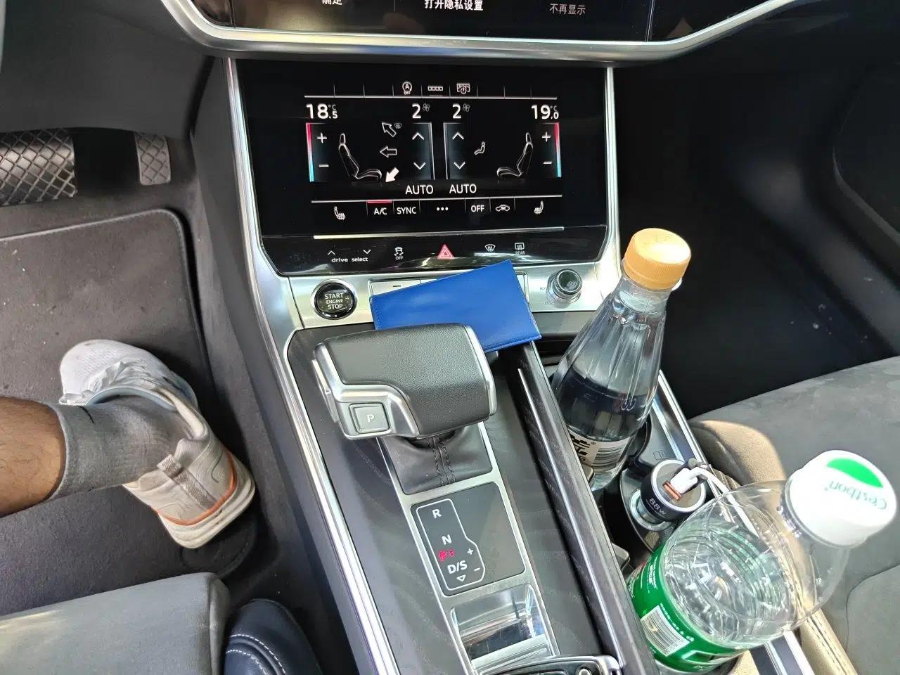 Audi A6L 2024 45 TFSI quattro Prestige Dynamic Edition — миниатюра 14