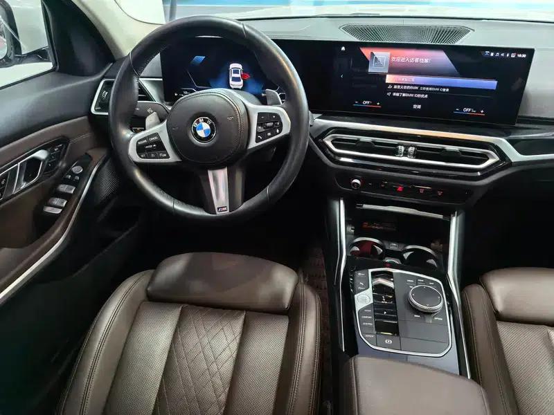 2023 BMW 3 Series 320Li M Sport Package — миниатюра 11