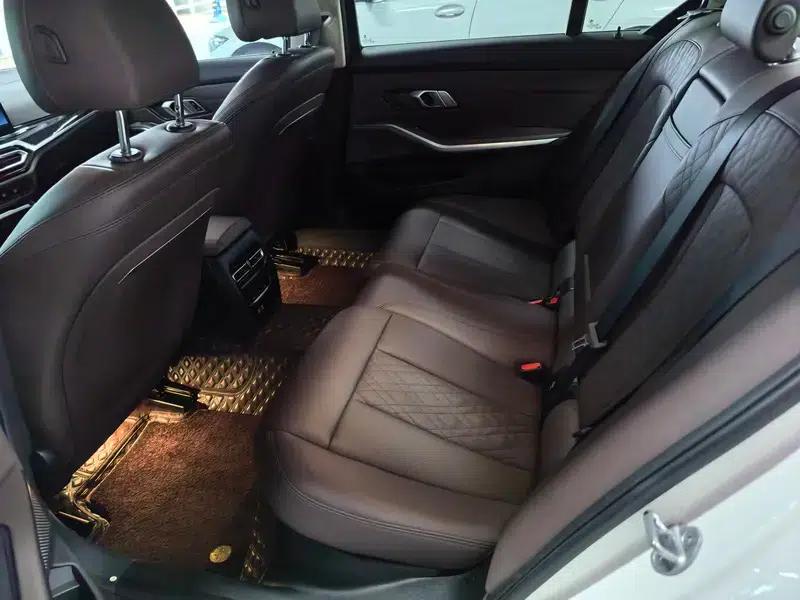 2023 BMW 3 Series 320Li M Sport Package — миниатюра 13