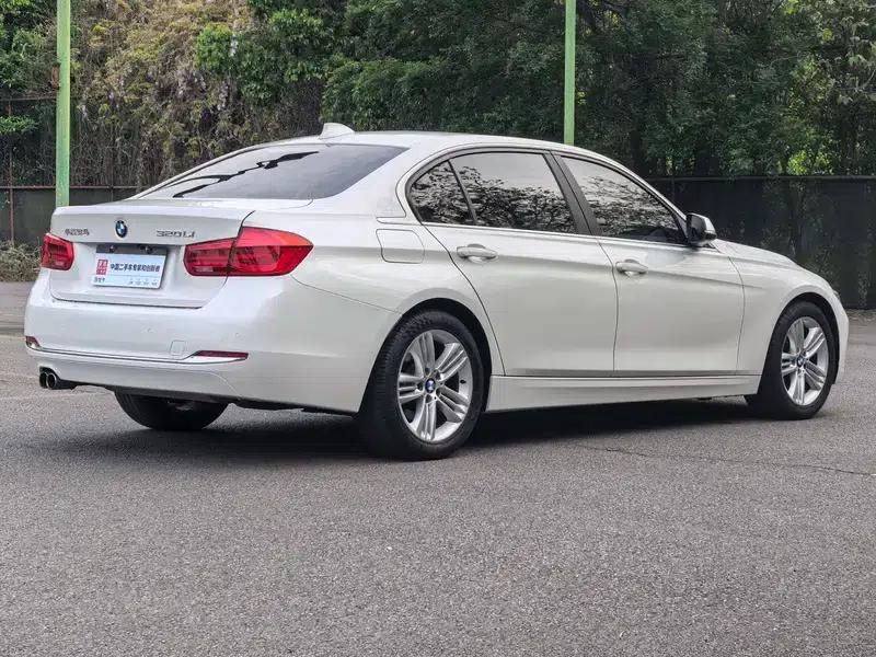 2017 BMW 3 Series 320Li Fashion Edition — миниатюра 7