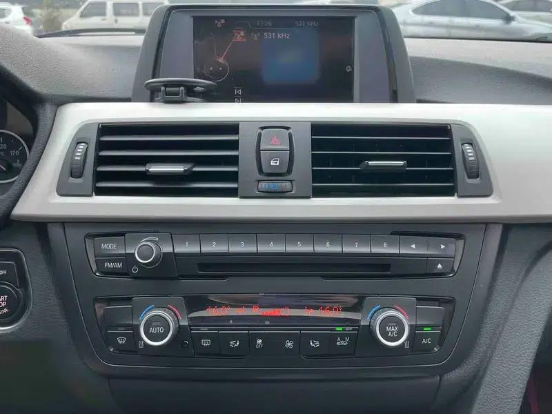 BMW 3 Series 2015 320Li Fashion Edition — миниатюра 6
