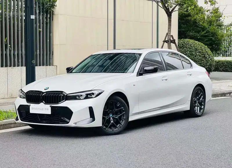 2026 BMW 3 Series 330Li M Sport Shadow Edition — миниатюра 1