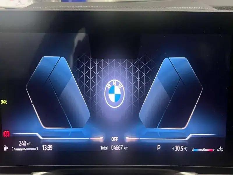 2026 BMW 3 Series 330Li M Sport Shadow Edition — миниатюра 18