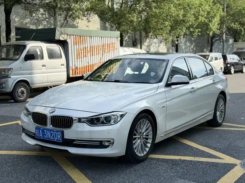 2015 BMW 3 Series 320Li Luxury Design Package — миниатюра 1