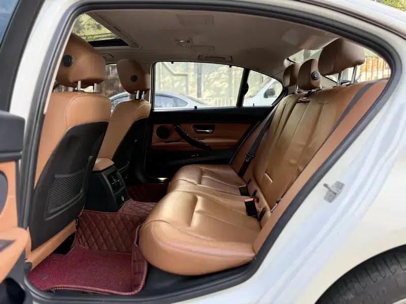 2015 BMW 3 Series 320Li Luxury Design Package — миниатюра 9