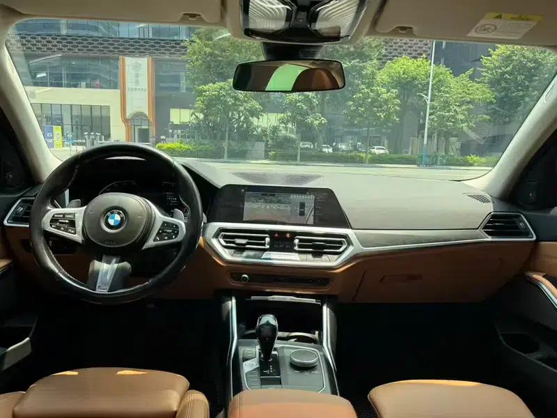 2021 BMW 3 Series 325i M Sport Shadow Edition — миниатюра 8