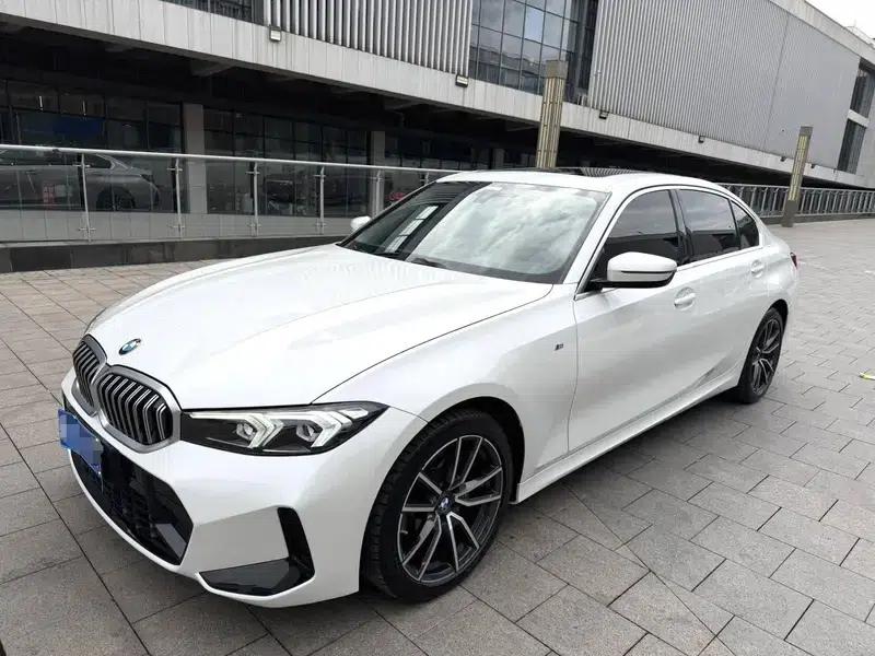 2023 BMW 3 Series 320Li M Sport Package — миниатюра 1