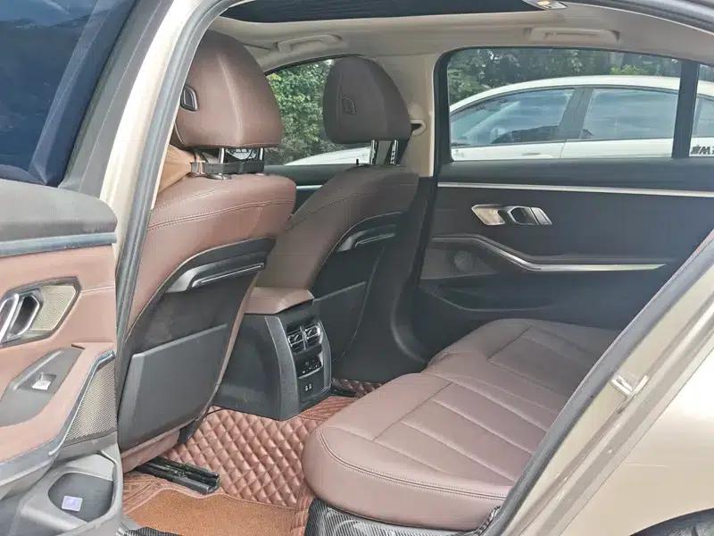 2020 BMW 3 Series 320Li M Sport Package — миниатюра 11